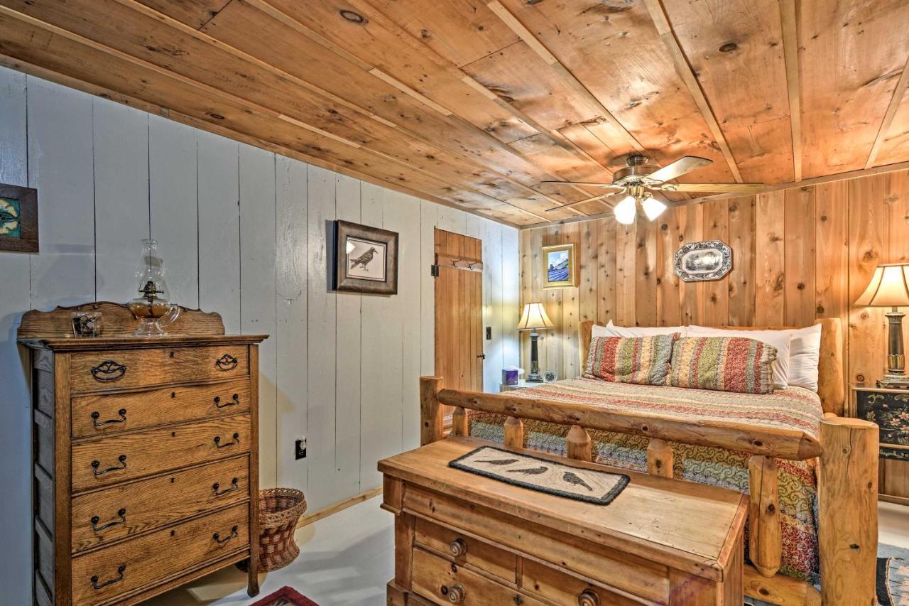 Pet-Friendly One Crow Cottage In Harbor Springs! エクステリア 写真